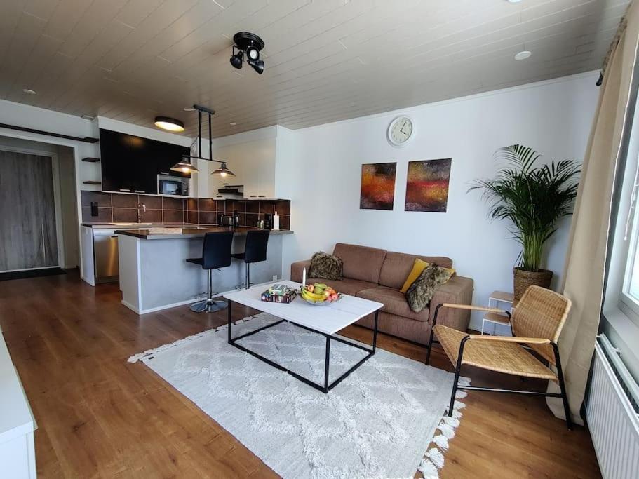 Private Apartment Near Ruissalo, Castle, Harbour - Ac, Free Parking Turku Extérieur photo
